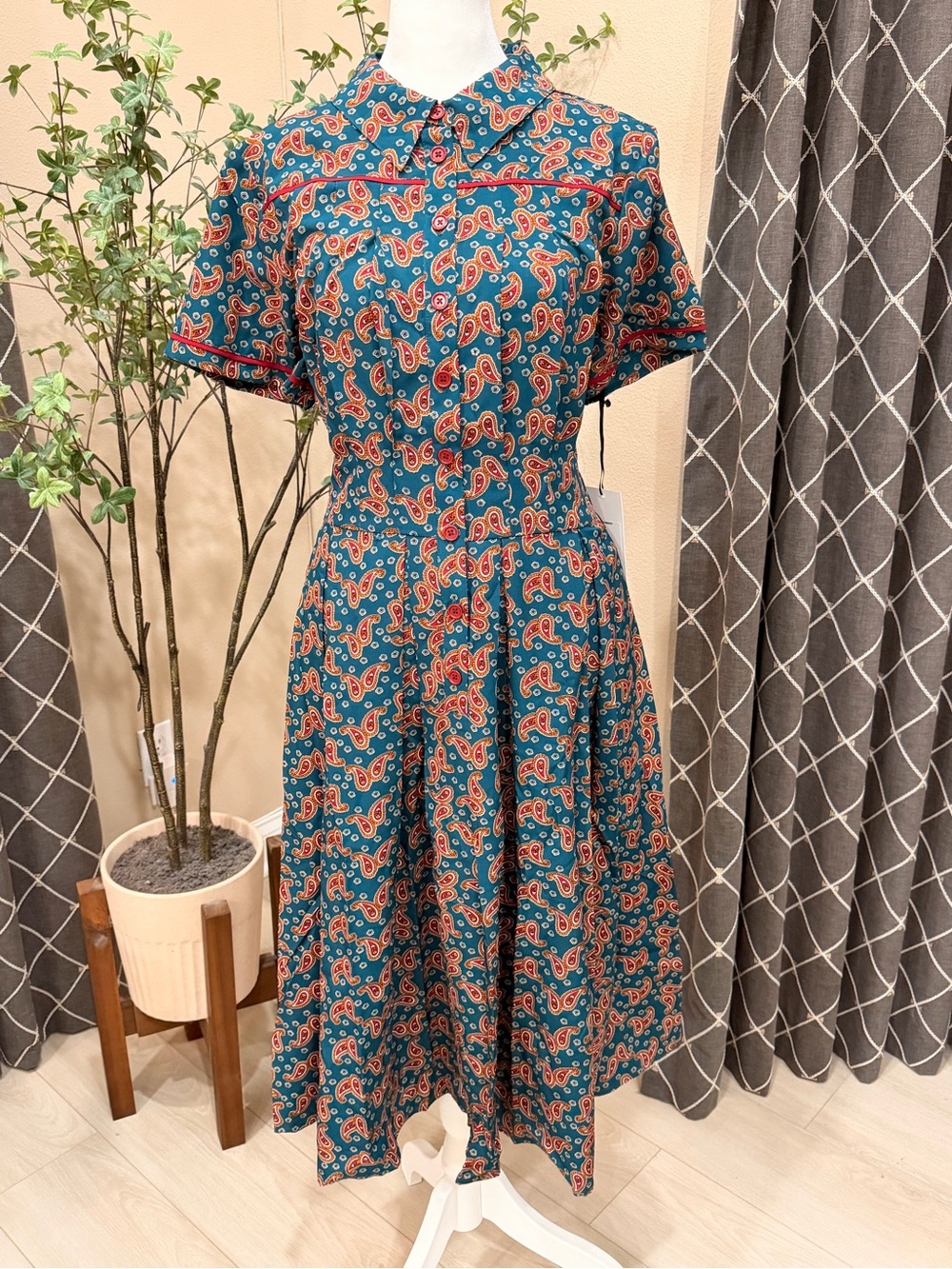 UNIQUE VINTAGE Teal Paisley Retro Fit & Flare Midi Dress, Size Large - Picture 5 of 7